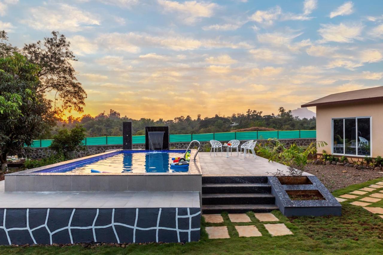 Saffronstays Apricus Farm, Карджат Екстериор снимка