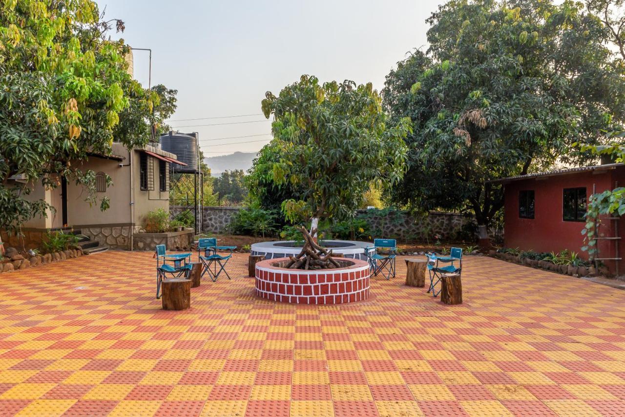 Saffronstays Apricus Farm, Карджат Екстериор снимка