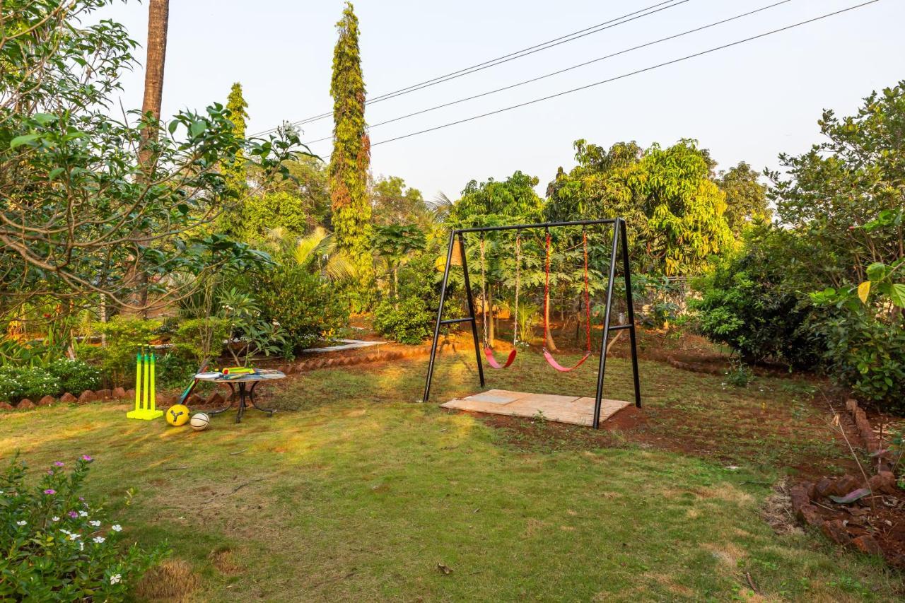 Saffronstays Apricus Farm, Карджат Екстериор снимка
