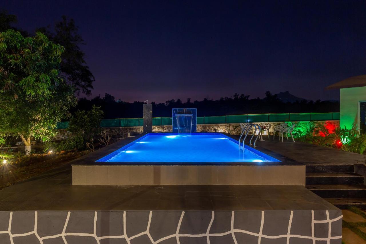 Saffronstays Apricus Farm, Карджат Екстериор снимка